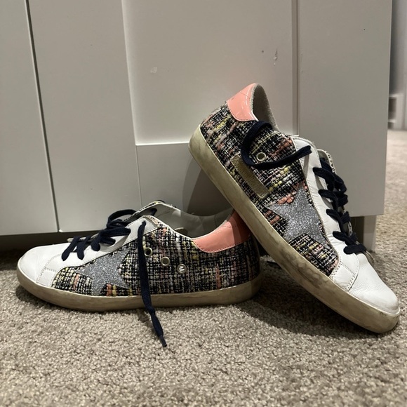 Golden Goose Sneakers - Picture 2 of 6
